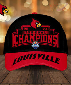 Louisville Cardinals Football cap WOAHTEE 68 01