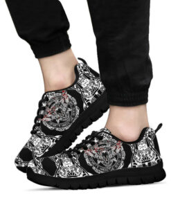 sneakers raven blood a31